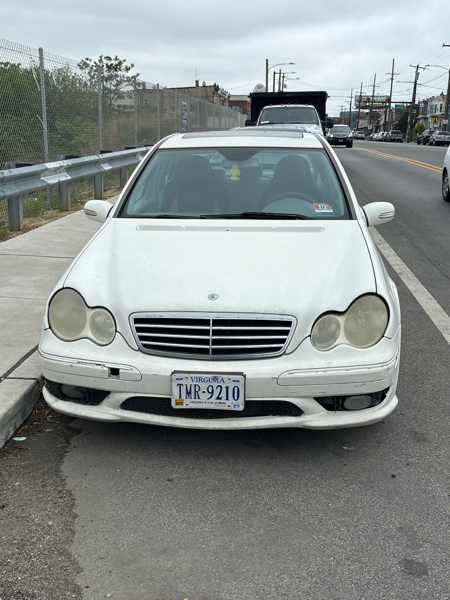 Photographic documentation of the work as submitted to the city's 311 record.