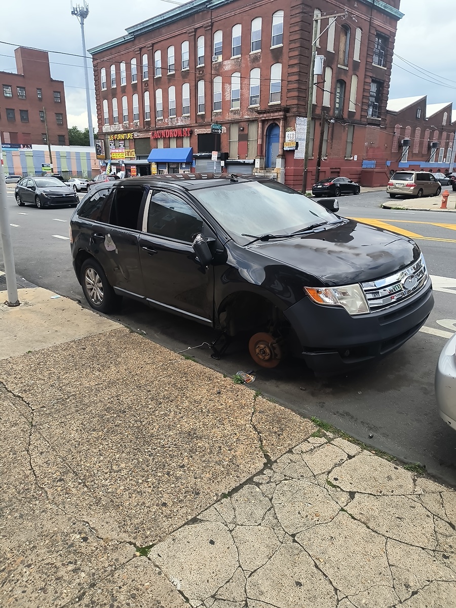 Photographic documentation of the work as submitted to the city's 311 record.