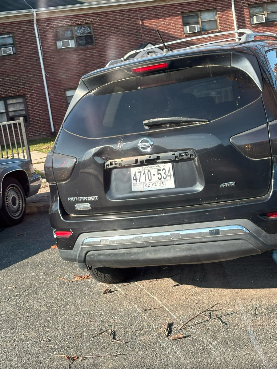 Photographic documentation of the work as submitted to the city's 311 record.