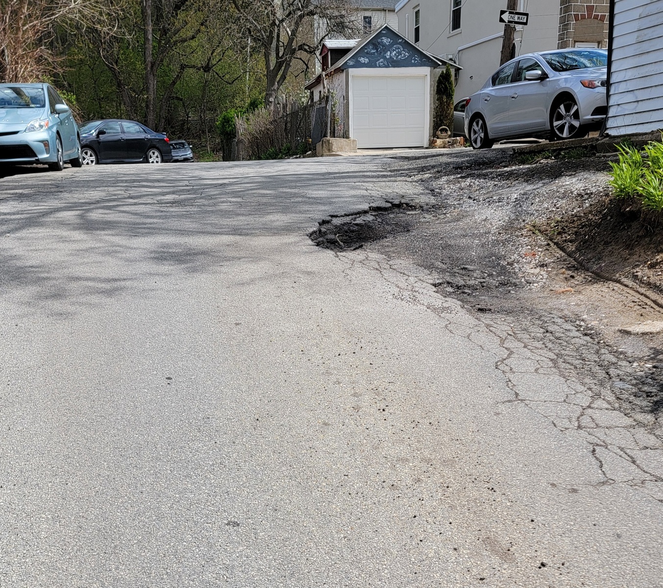 Photographic documentation of the work as submitted to the city's 311 record.