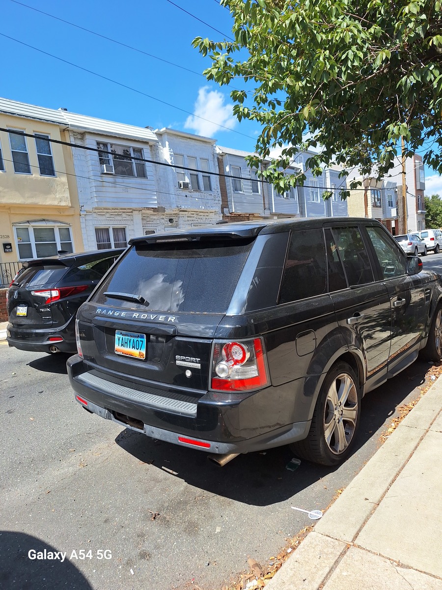 Photographic documentation of the work as submitted to the city's 311 record.