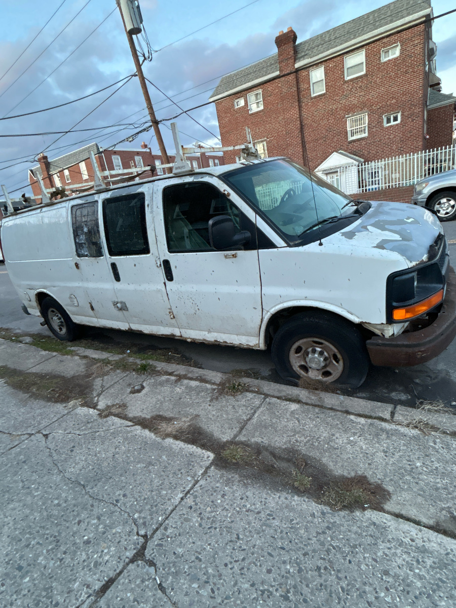 Photographic documentation of the work as submitted to the city's 311 record.