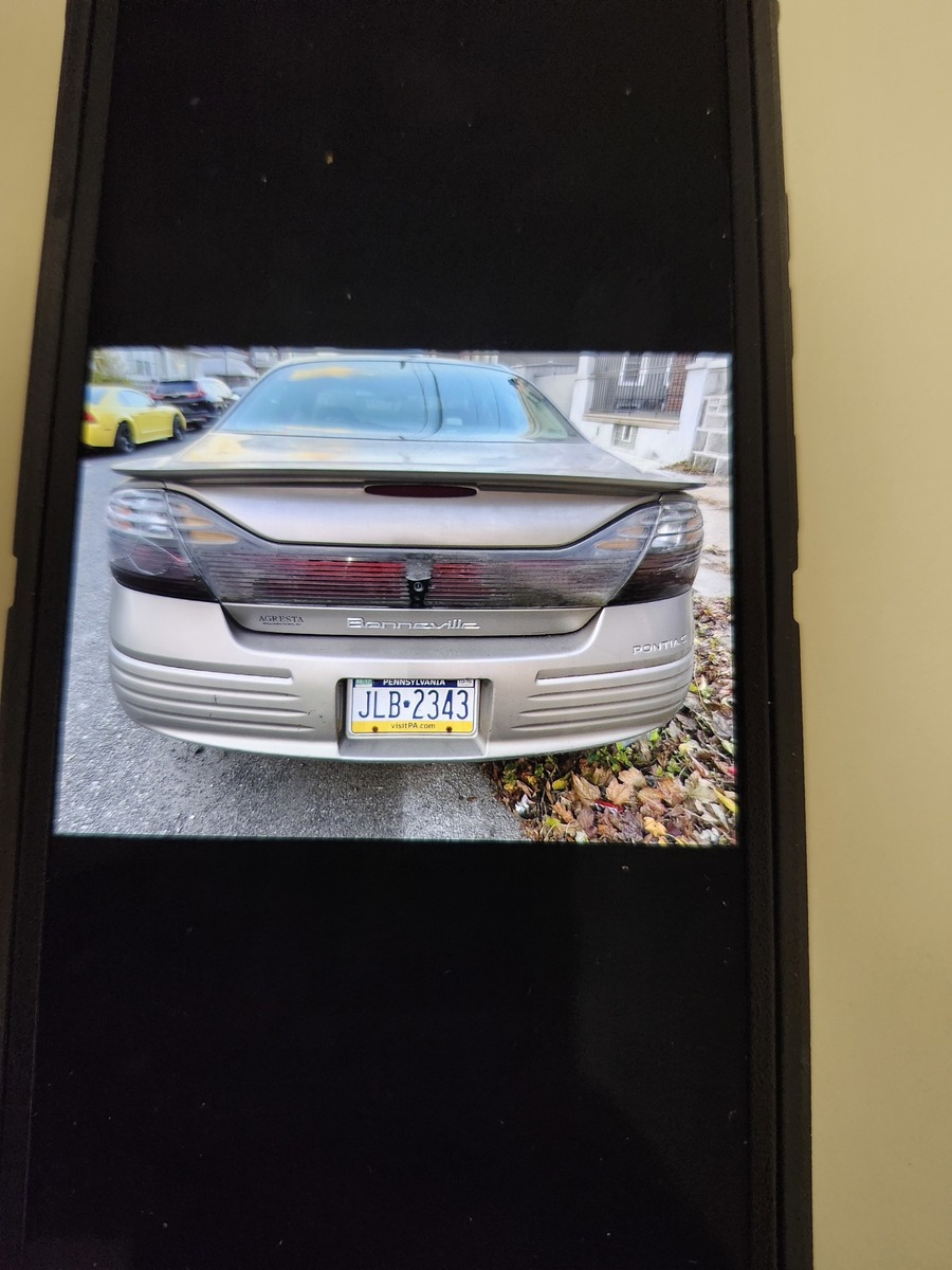 Photographic documentation of the work as submitted to the city's 311 record.
