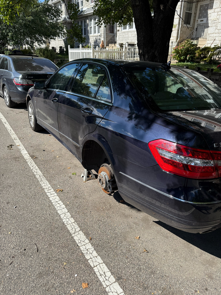 Photographic documentation of the work as submitted to the city's 311 record.