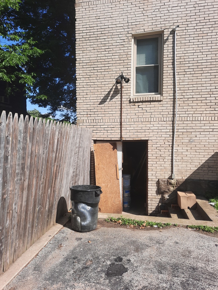 Photographic documentation of the work as submitted to the city's 311 record.