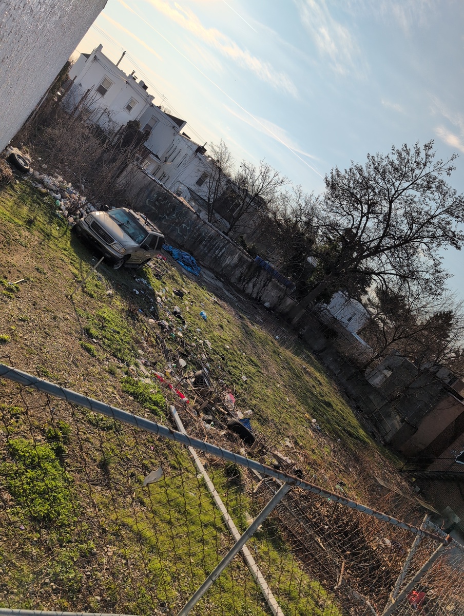 Photographic documentation of the work as submitted to the city's 311 record.