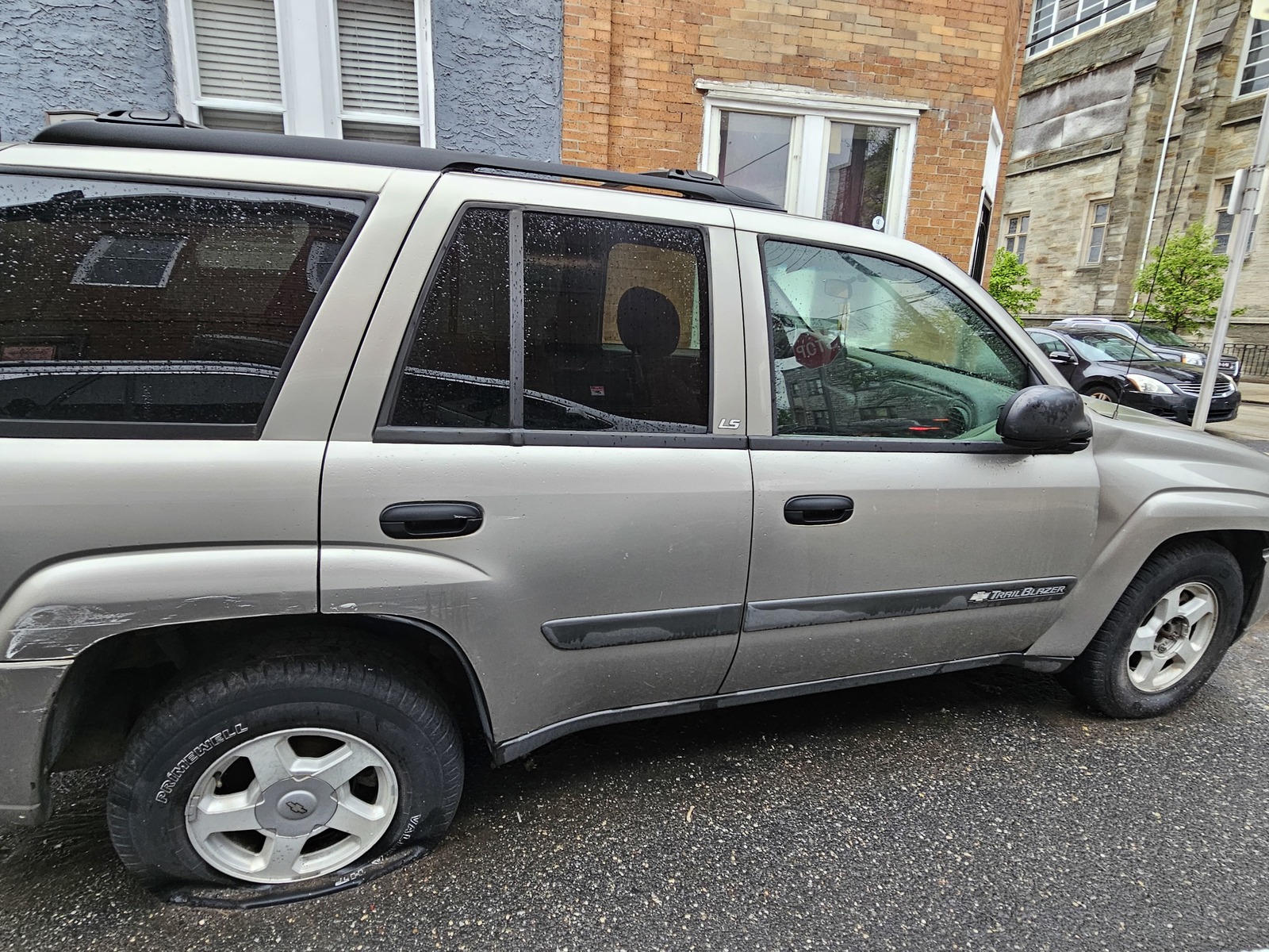 Photographic documentation of the work as submitted to the city's 311 record.