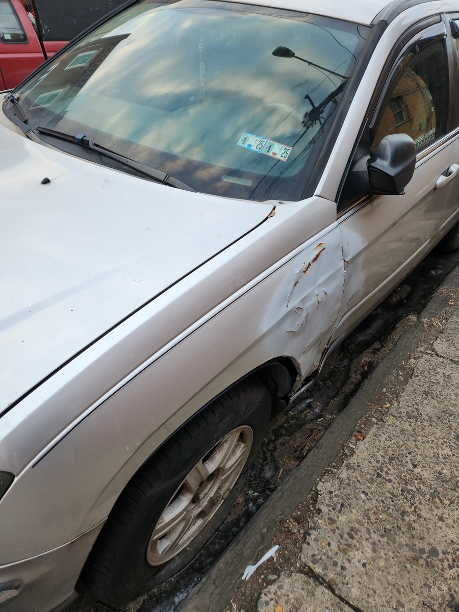 Photographic documentation of the work as submitted to the city's 311 record.