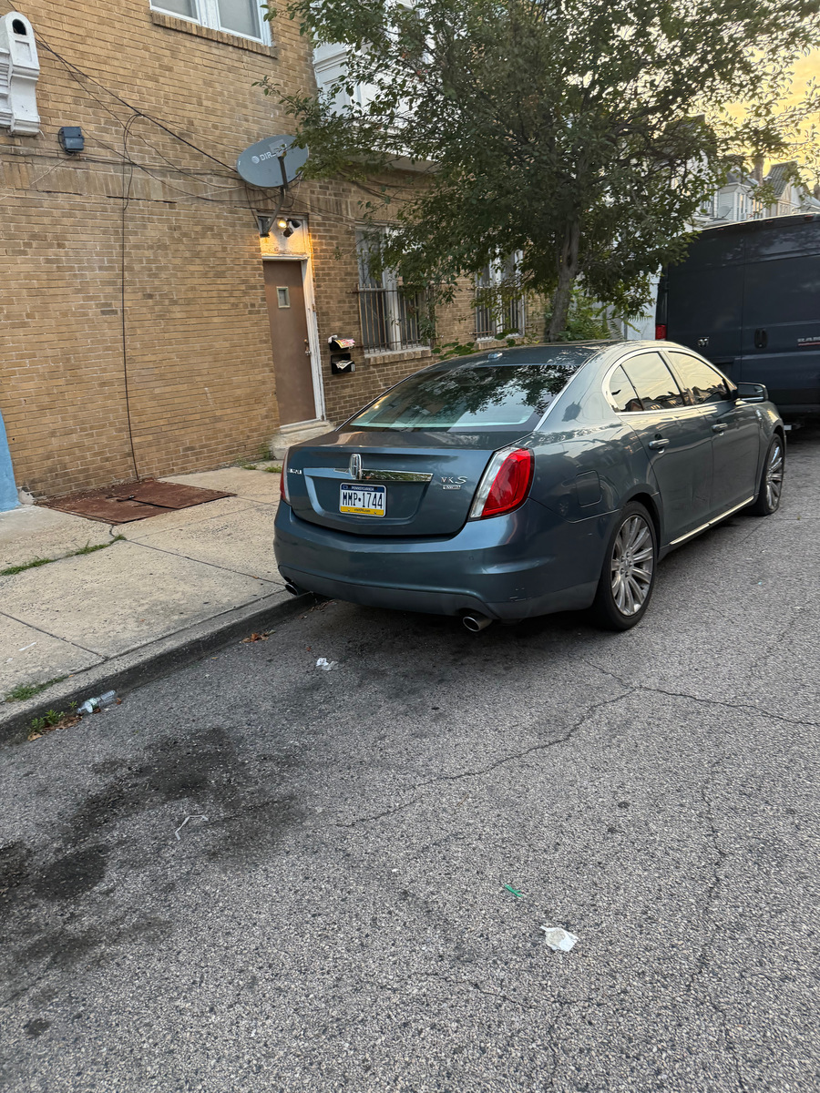 Photographic documentation of the work as submitted to the city's 311 record.