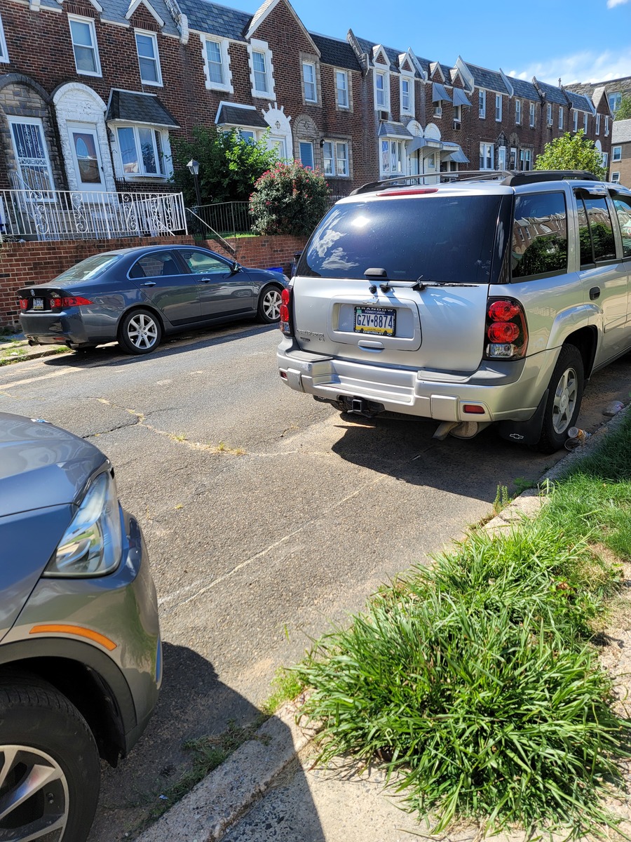 Photographic documentation of the work as submitted to the city's 311 record.