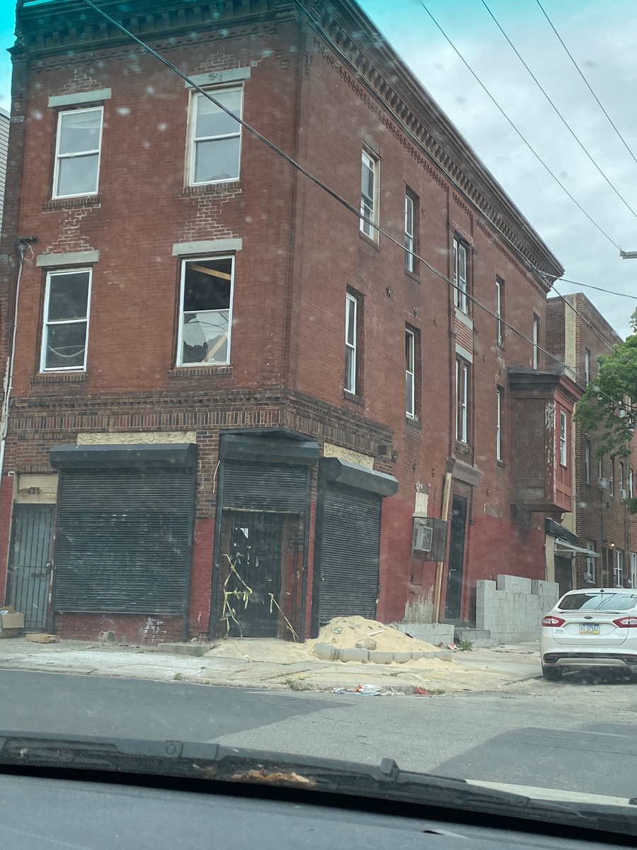 Photographic documentation of the work as submitted to the city's 311 record.