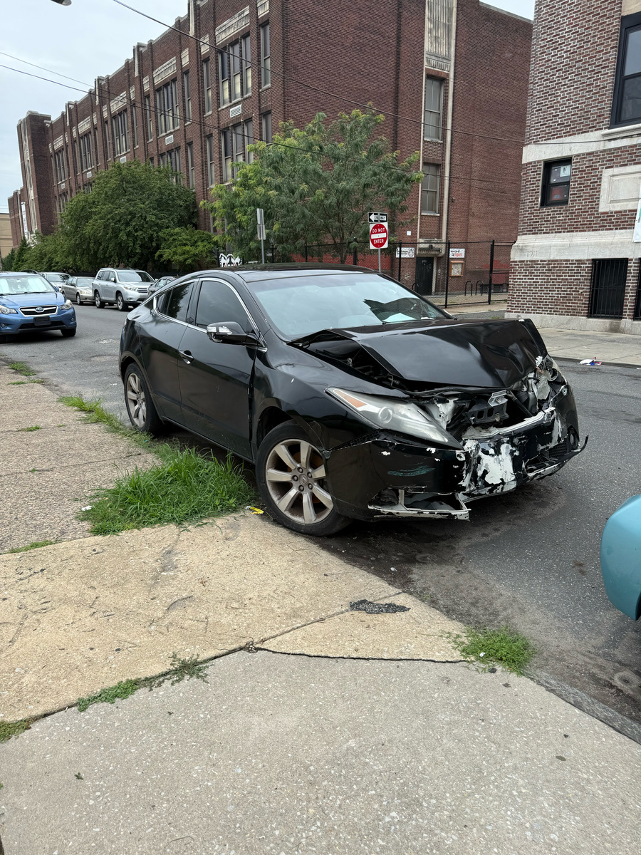 Photographic documentation of the work as submitted to the city's 311 record.