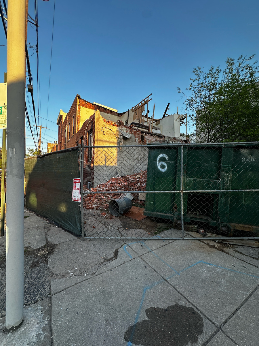 Photographic documentation of the work as submitted to the city's 311 record.