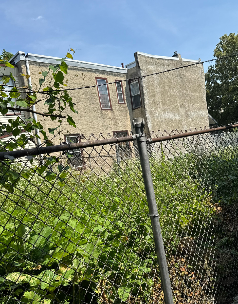 Photographic documentation of the work as submitted to the city's 311 record.