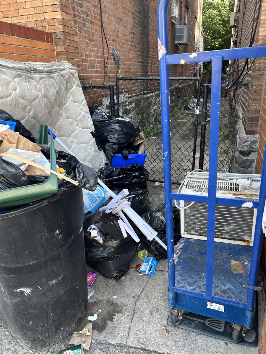 Photographic documentation of the work as submitted to the city's 311 record.