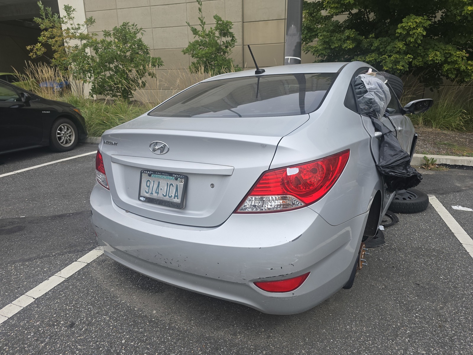 Photographic documentation of the work as submitted to the city's 311 record.