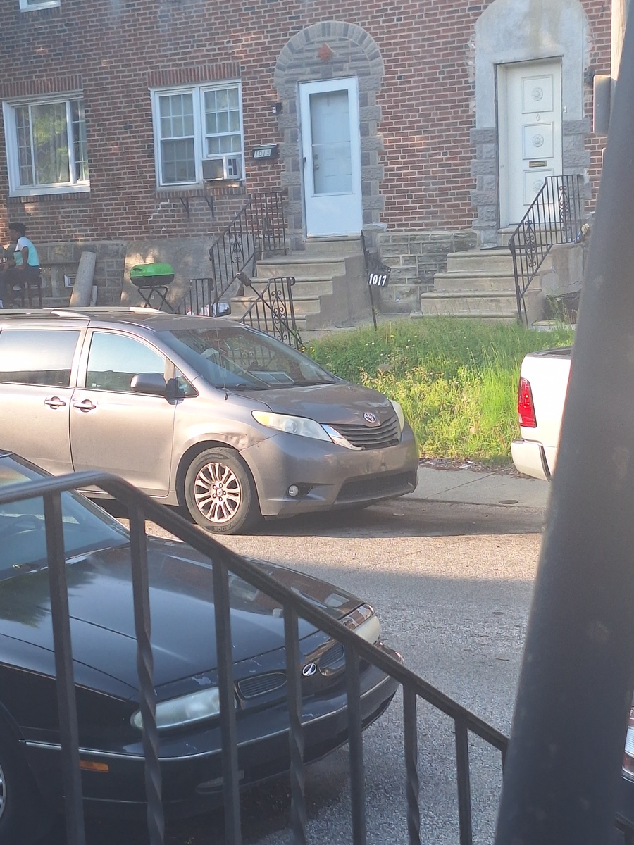 Photographic documentation of the work as submitted to the city's 311 record.