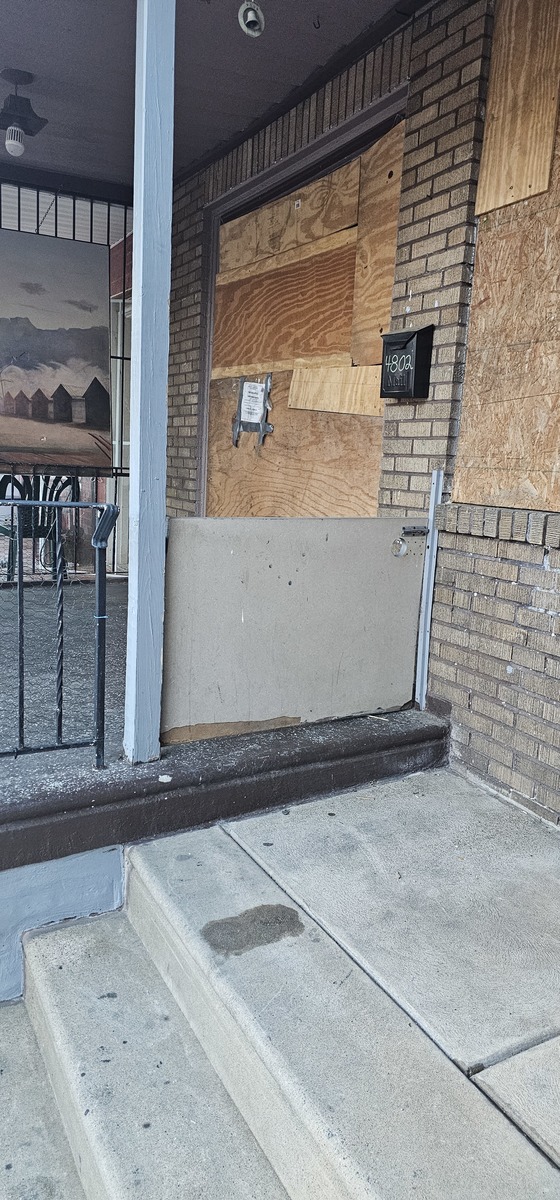 Photographic documentation of the work as submitted to the city's 311 record.