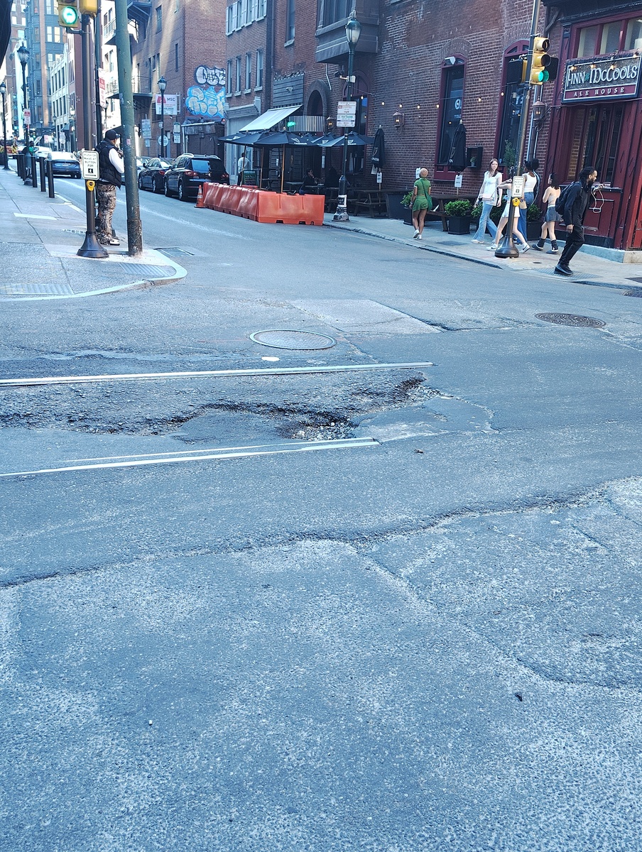 Photographic documentation of the work as submitted to the city's 311 record.