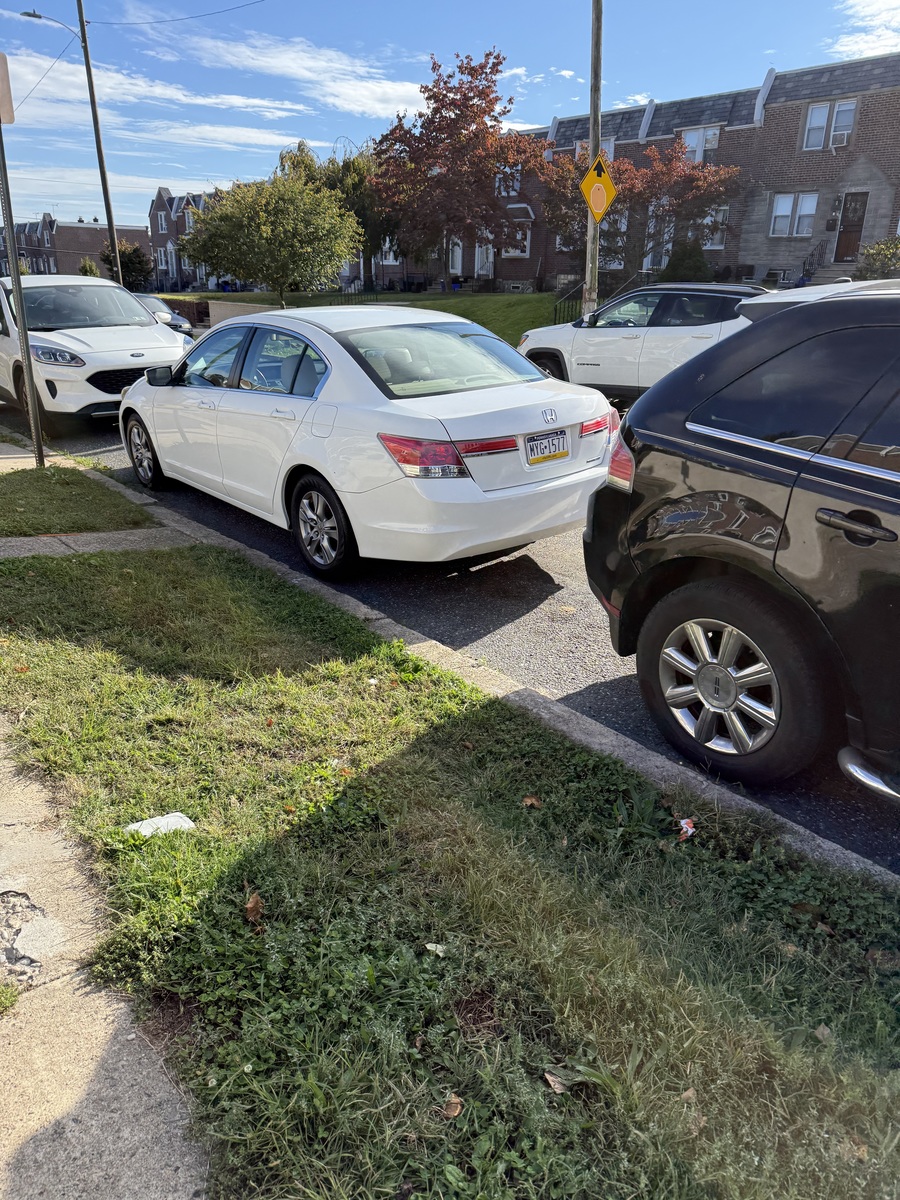 Photographic documentation of the work as submitted to the city's 311 record.