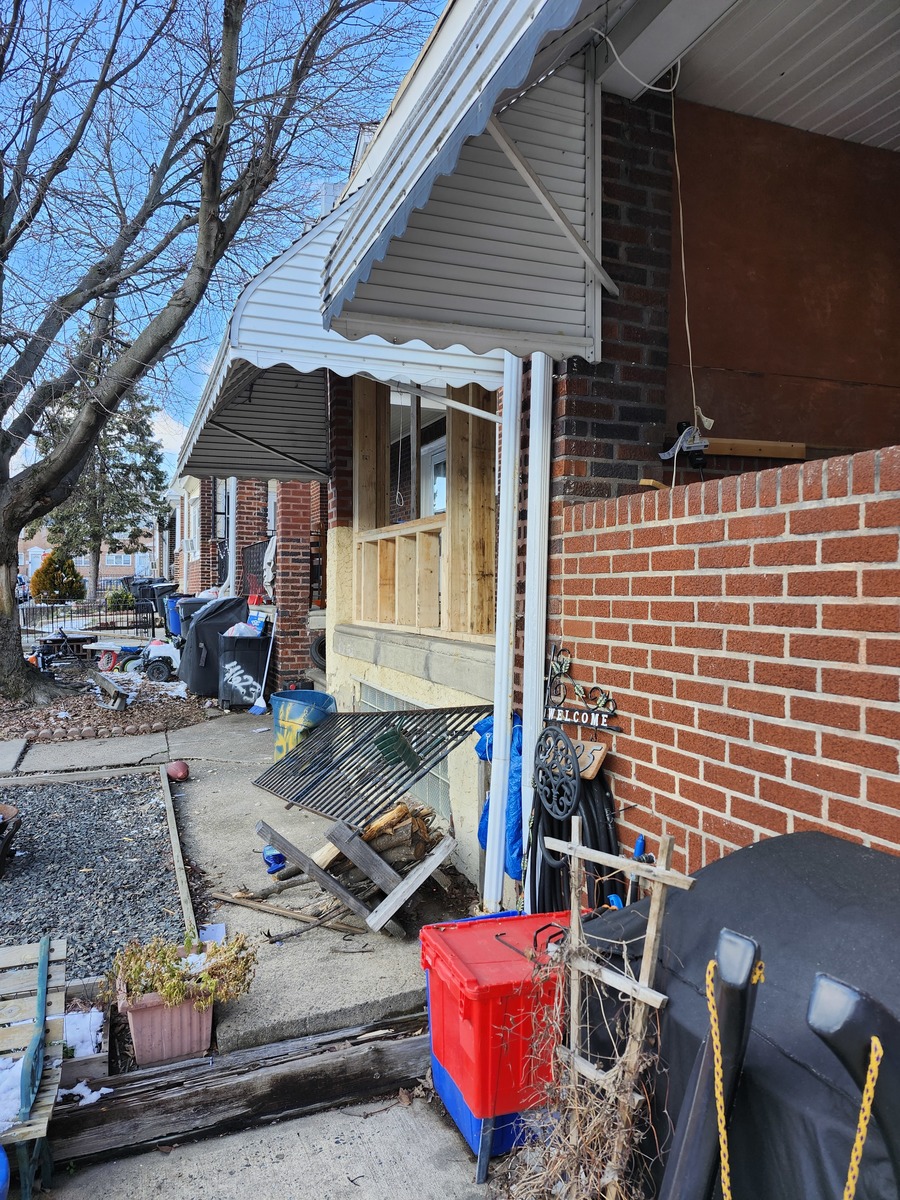 Photographic documentation of the work as submitted to the city's 311 record.