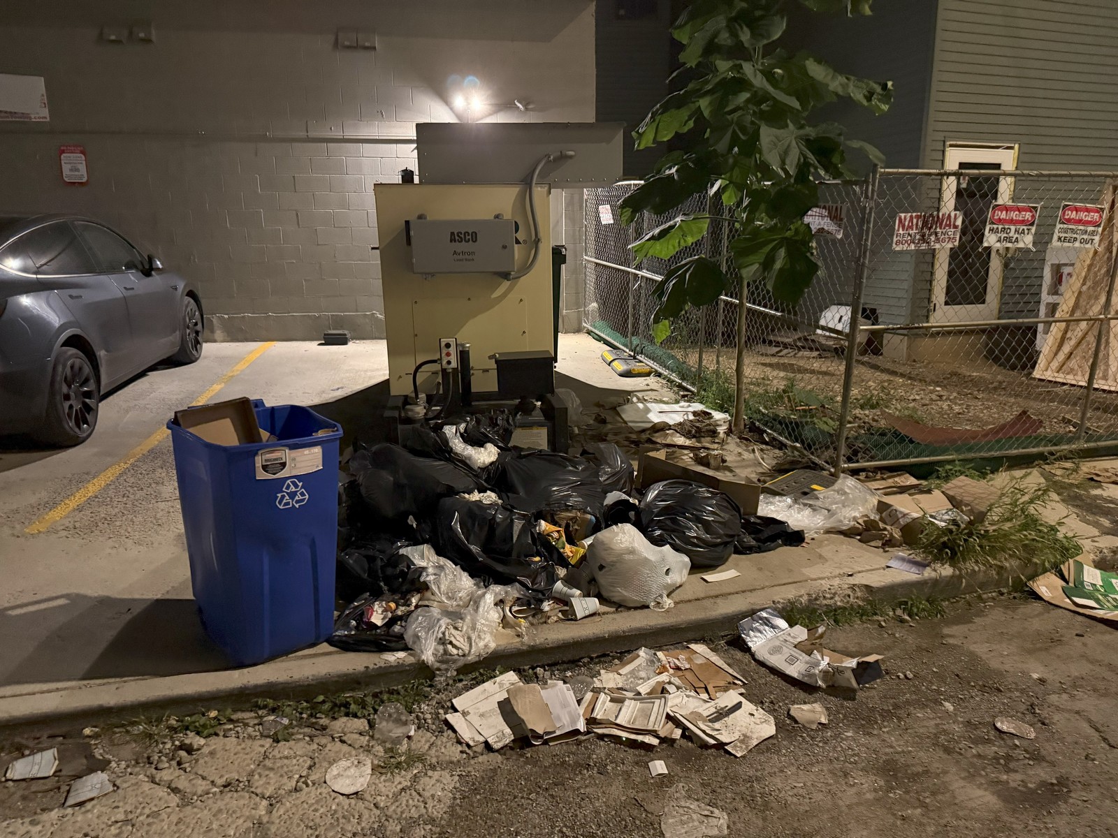 Photographic documentation of the work as submitted to the city's 311 record.