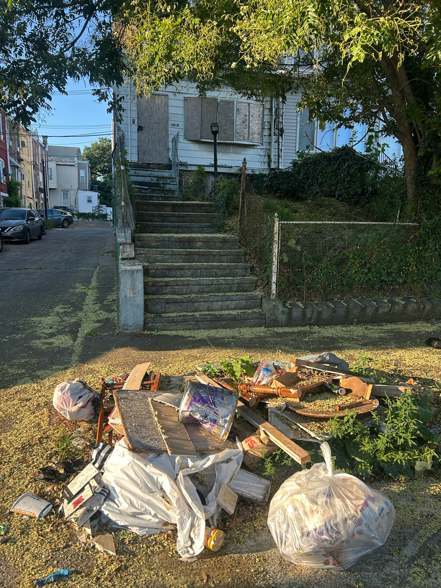Photographic documentation of the work as submitted to the city's 311 record.