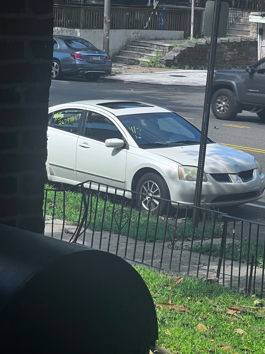 Photographic documentation of the work as submitted to the city's 311 record.