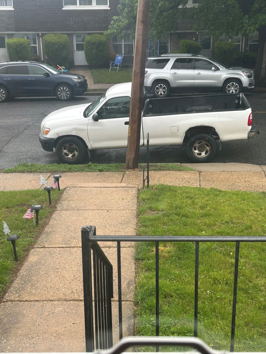 Photographic documentation of the work as submitted to the city's 311 record.