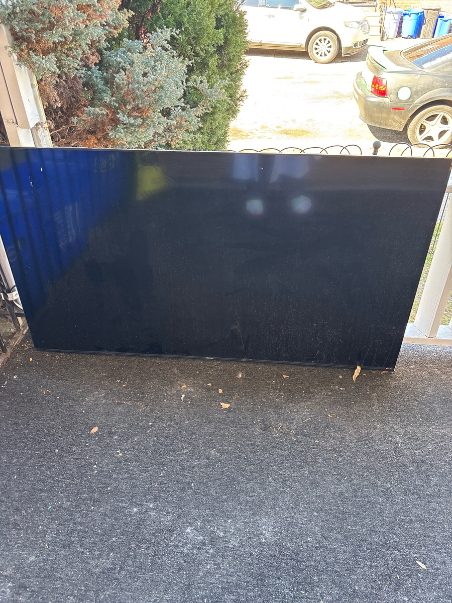 Photographic documentation of the work as submitted to the city's 311 record.