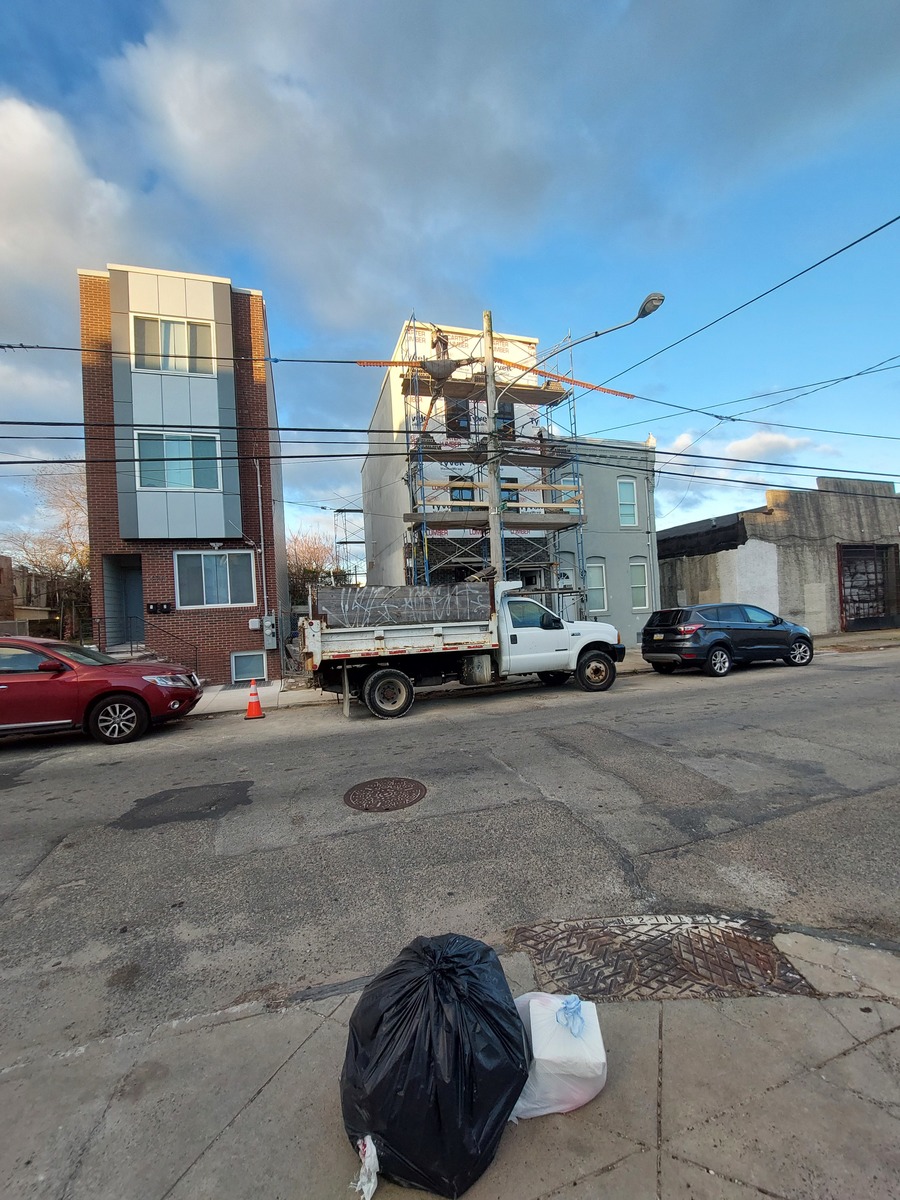 Photographic documentation of the work as submitted to the city's 311 record.