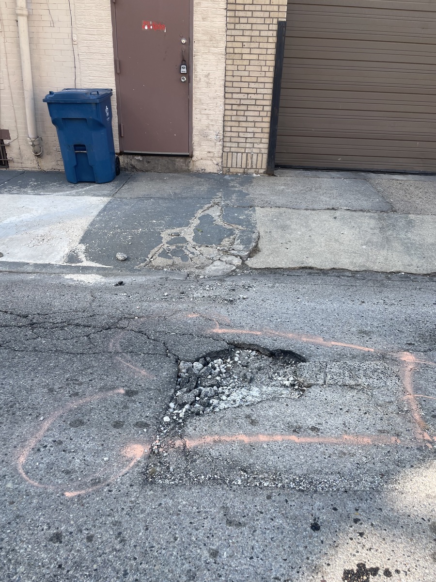 Photographic documentation of the work as submitted to the city's 311 record.