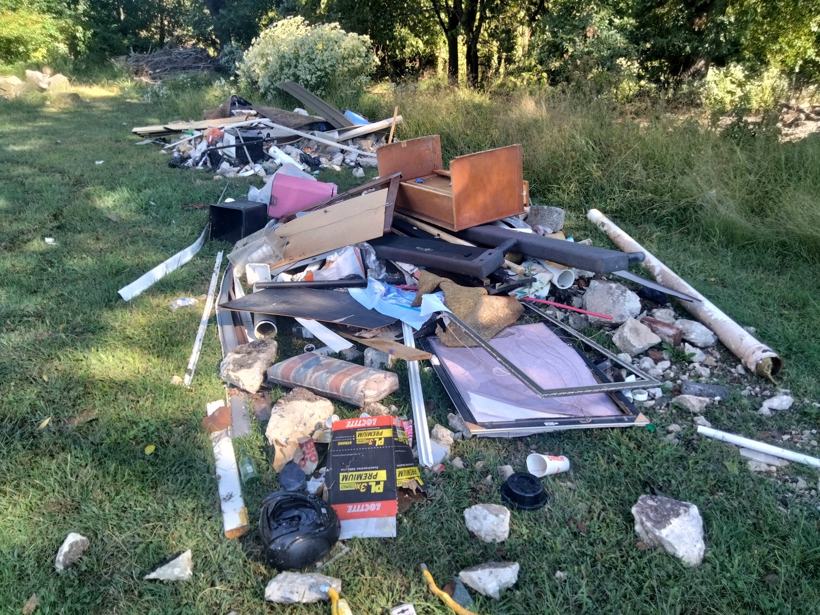 Photographic documentation of the work as submitted to the city's 311 record.