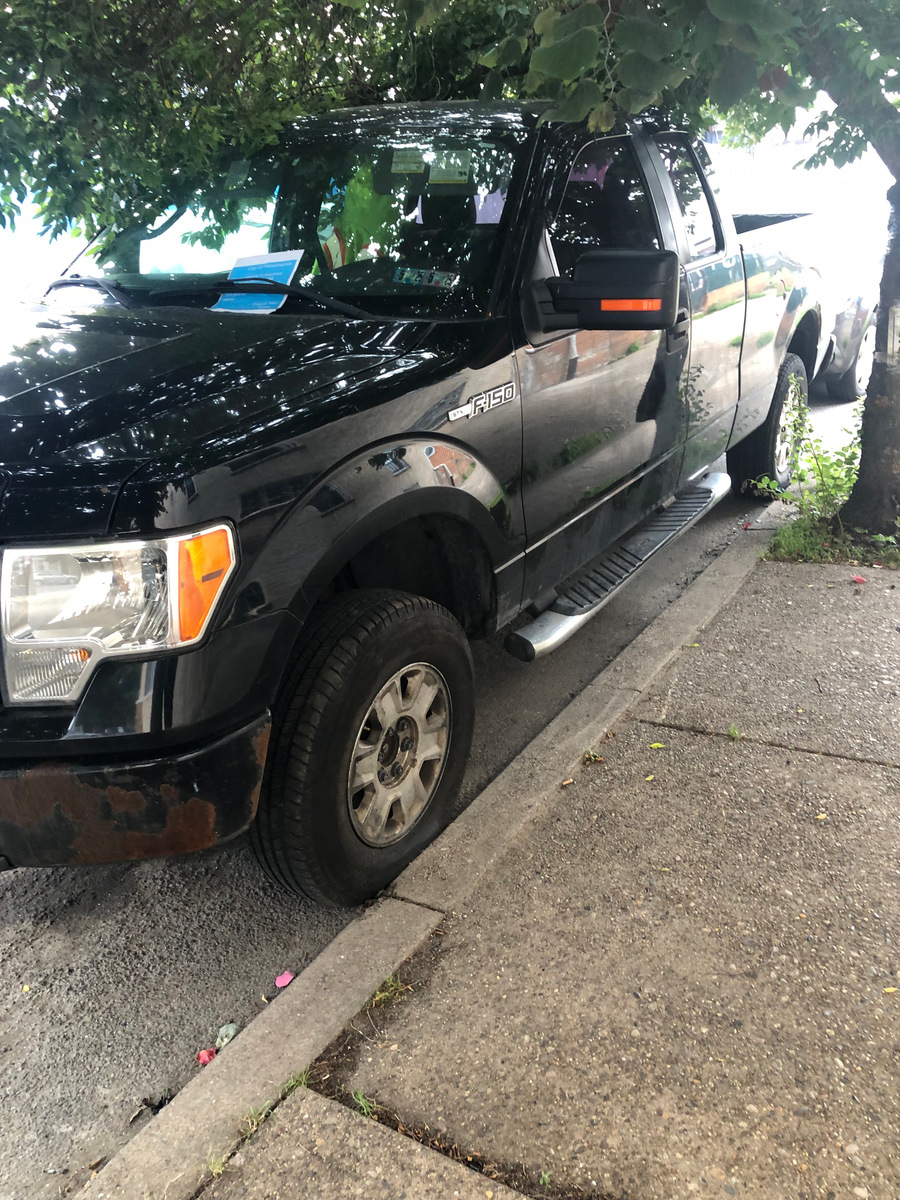 Photographic documentation of the work as submitted to the city's 311 record.