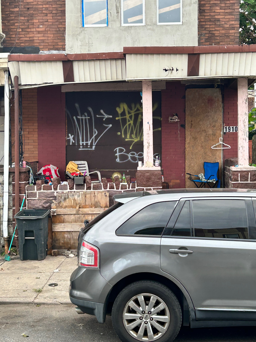 Photographic documentation of the work as submitted to the city's 311 record.