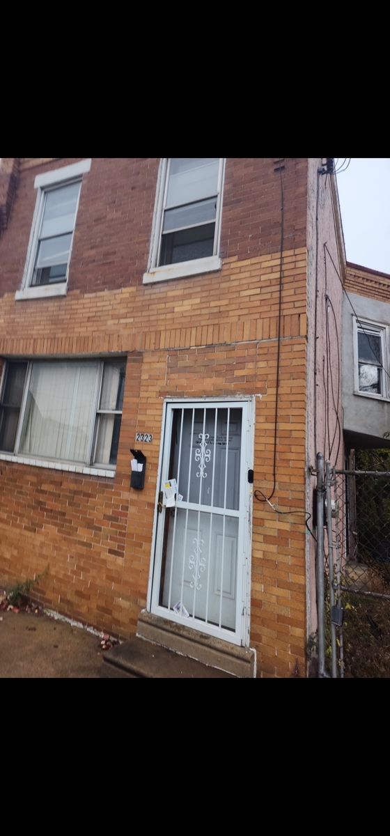 Photographic documentation of the work as submitted to the city's 311 record.