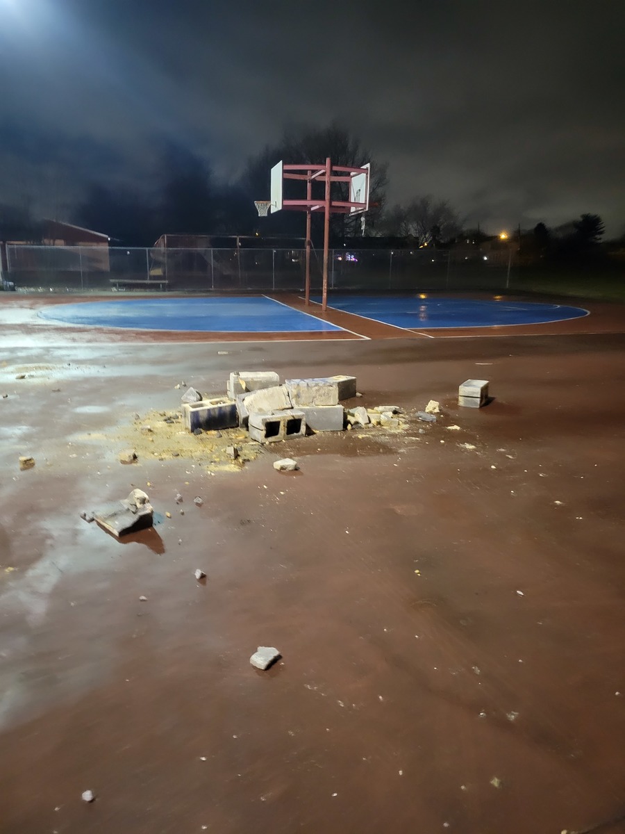 Photographic documentation of the work as submitted to the city's 311 record.