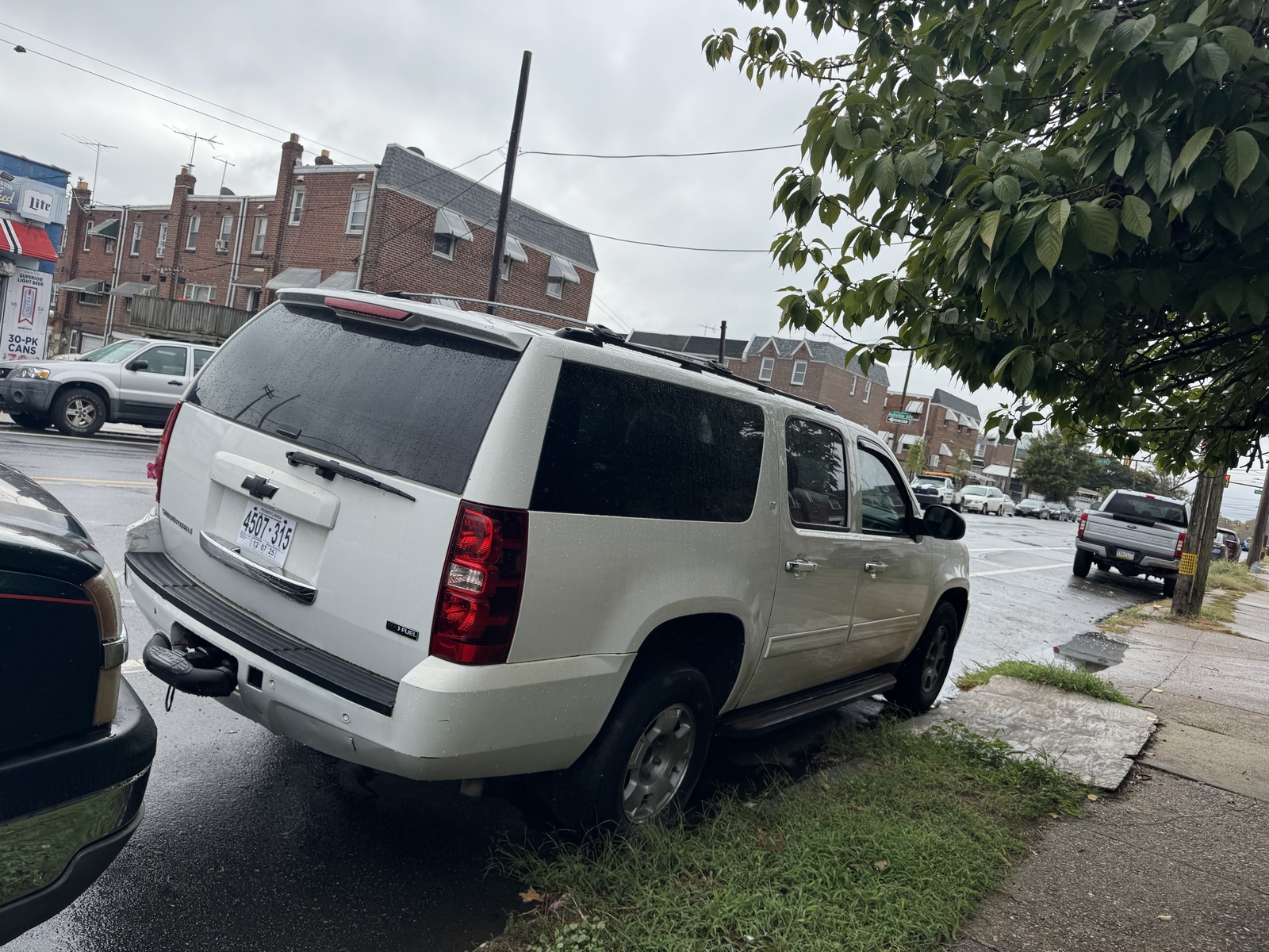 Photographic documentation of the work as submitted to the city's 311 record.