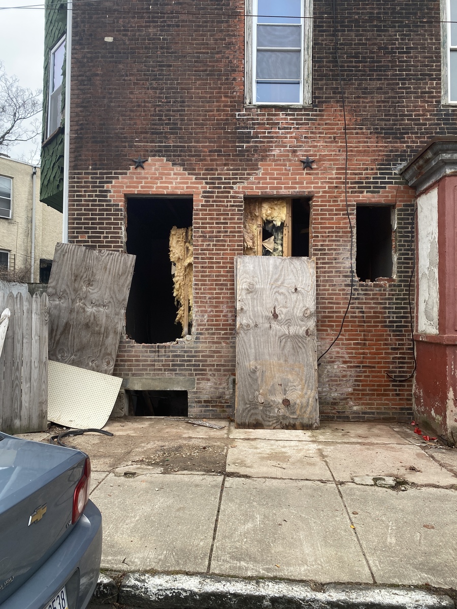 Photographic documentation of the work as submitted to the city's 311 record.