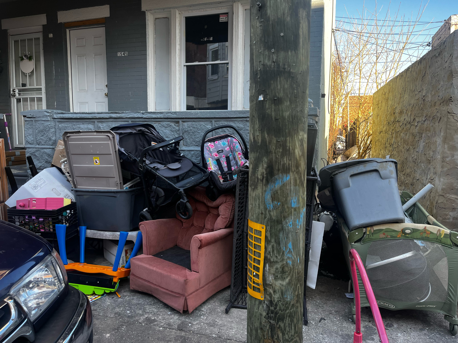 Photographic documentation of the work as submitted to the city's 311 record.