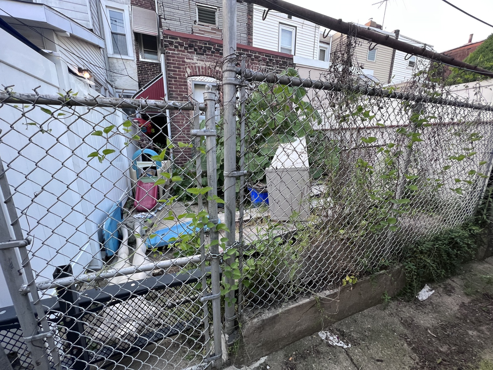 Photographic documentation of the work as submitted to the city's 311 record.