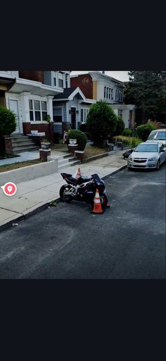 Photographic documentation of the work as submitted to the city's 311 record.
