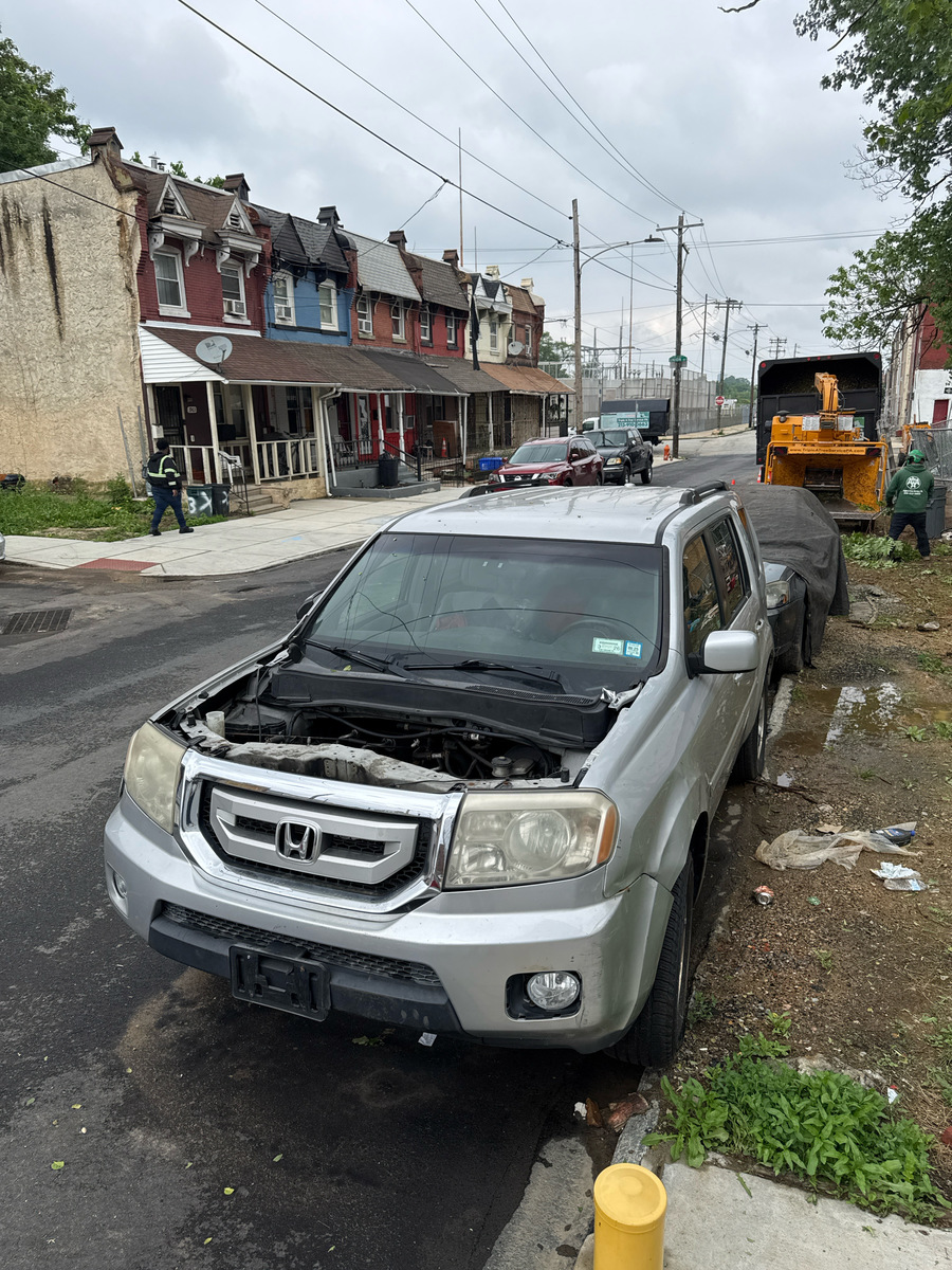 Photographic documentation of the work as submitted to the city's 311 record.