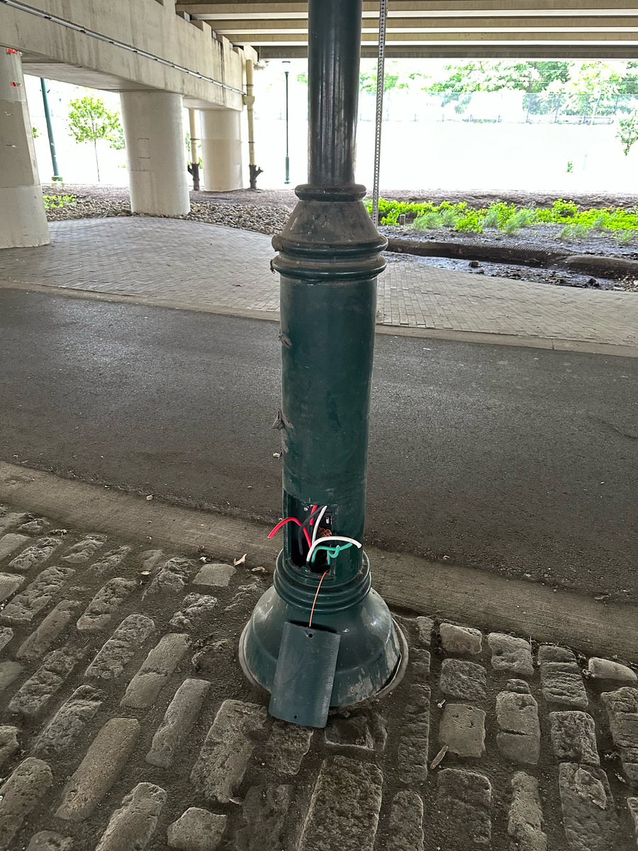Photographic documentation of the work as submitted to the city's 311 record.