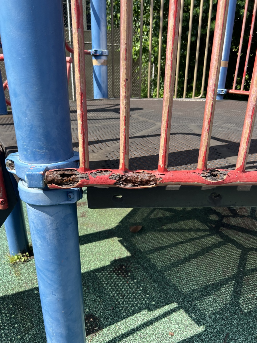 Photographic documentation of the work as submitted to the city's 311 record.