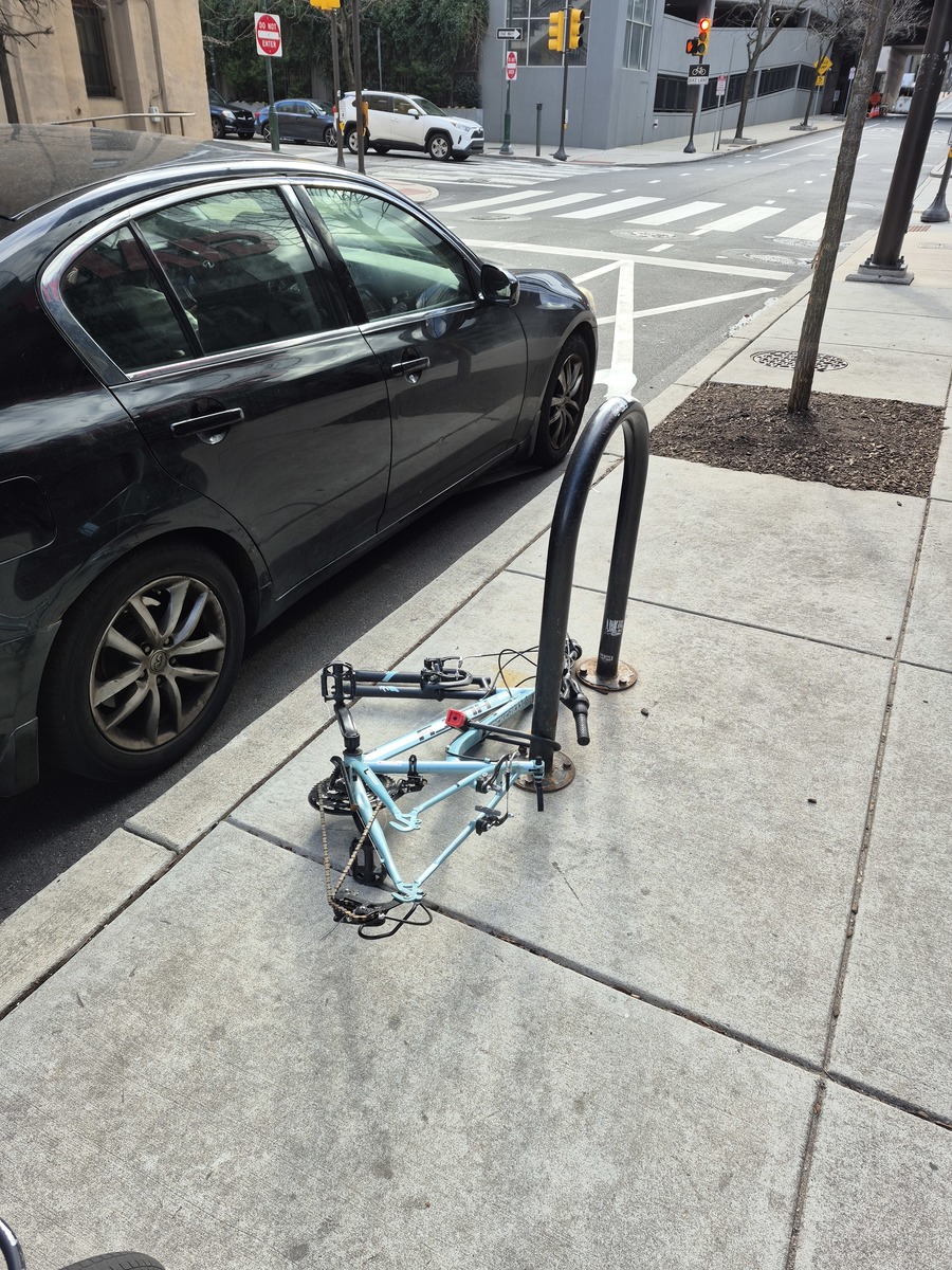 Photographic documentation of the work as submitted to the city's 311 record.