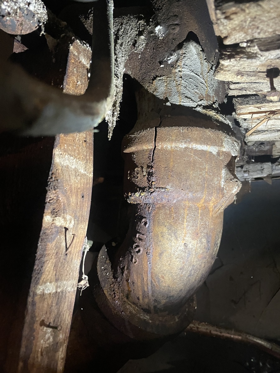 Photographic documentation of the work as submitted to the city's 311 record.