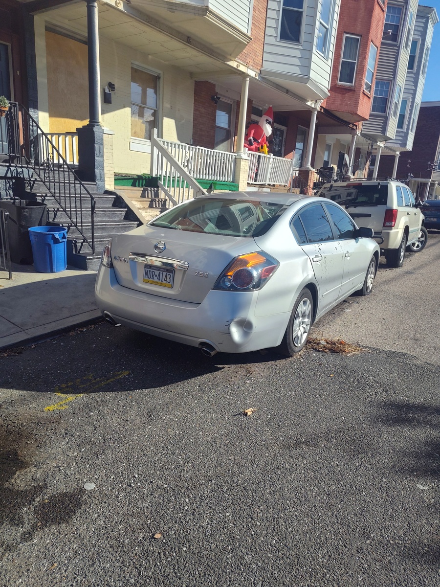 Photographic documentation of the work as submitted to the city's 311 record.