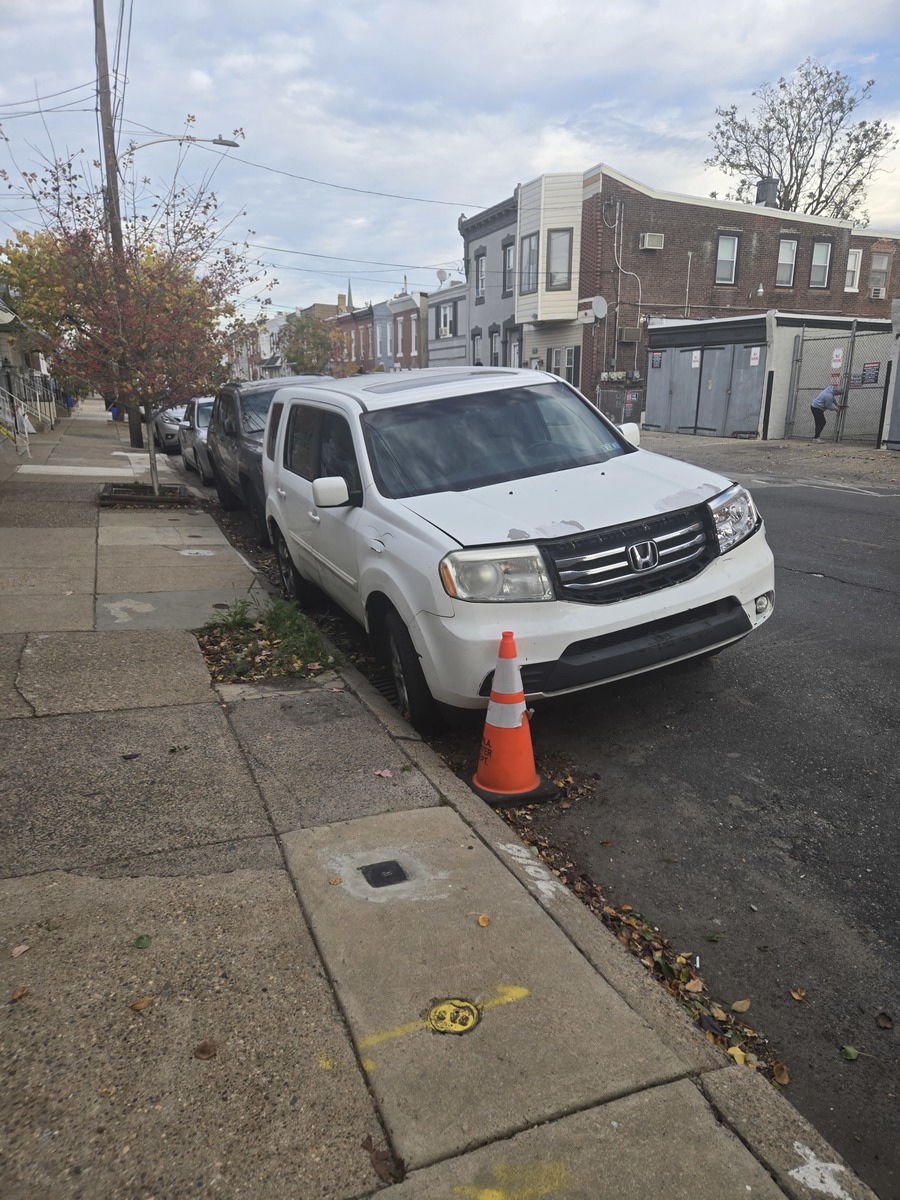 Photographic documentation of the work as submitted to the city's 311 record.