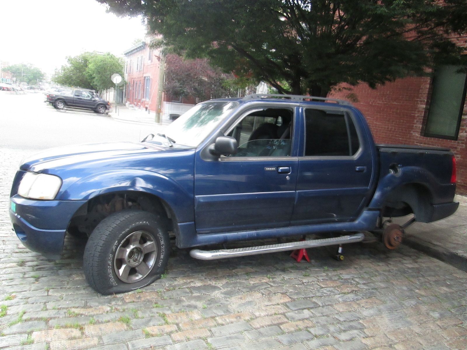 Photographic documentation of the work as submitted to the city's 311 record.
